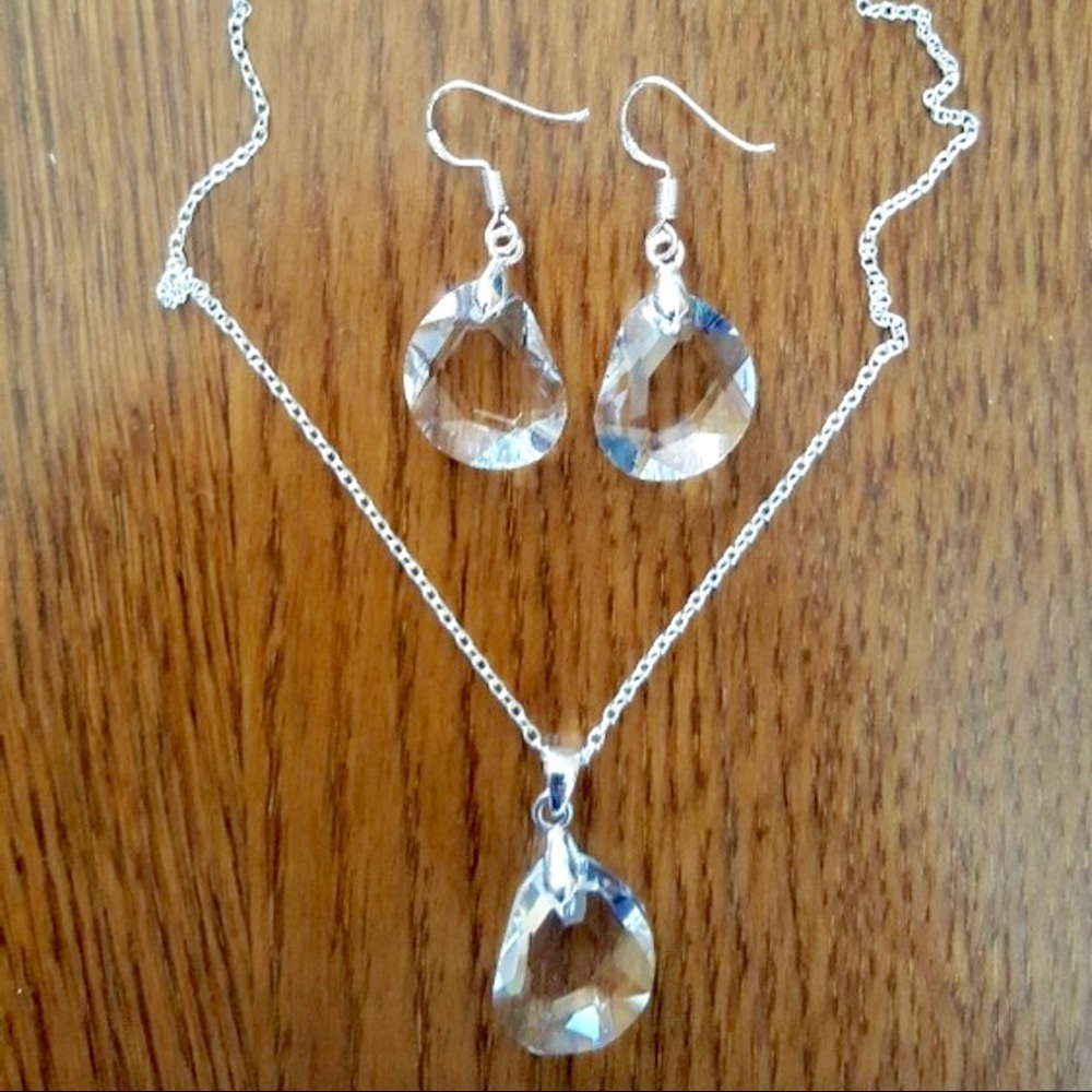 LAST ONE ‼️ 925 Sterling Silver Necklace Set - Picture 4 of 4